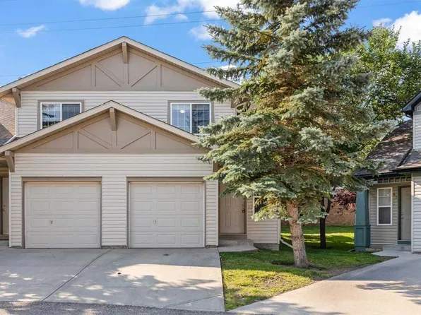 51 N Eversyde Ct SW, Calgary, AB T2Y 4S3