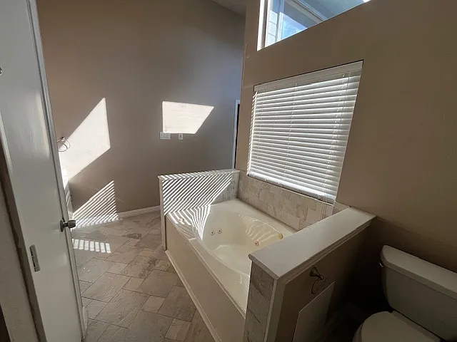 1320 Sheila Dr — Photo 13