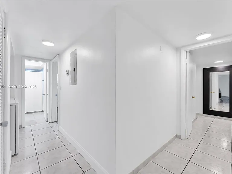 11840 NE 19th Dr #9 — Photo 16