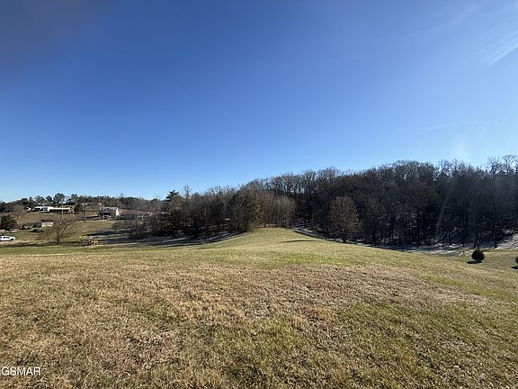 4th image of 114 Brookstone Rd