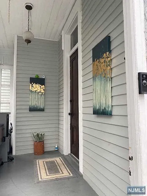 1 bed, 900 sqft, $2,000 — Photo 1