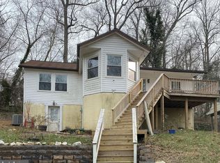 1014 Holley Ln, Lusby, MD 20657