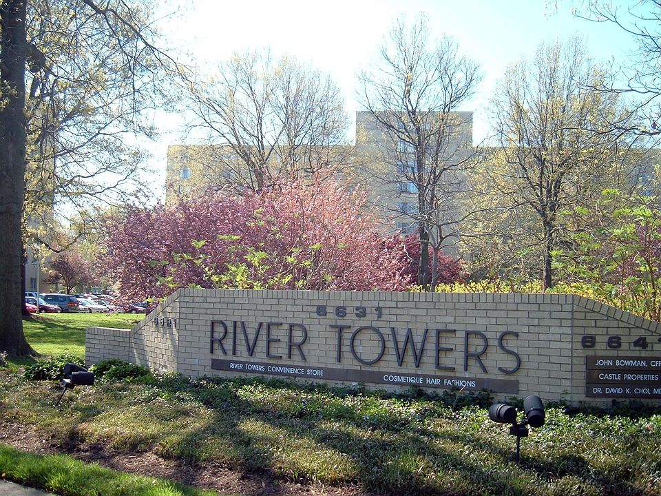 River Towers Condominium