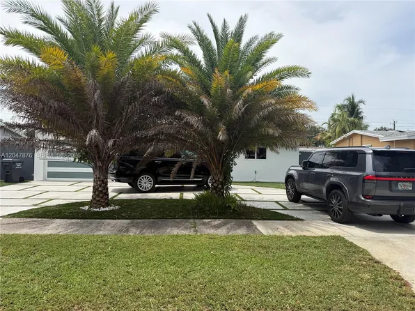 7525 Roosevelt St, Hollywood, FL 33024