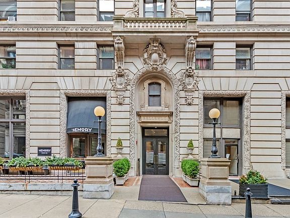 2nd image of 21 Beacon St APT 2E