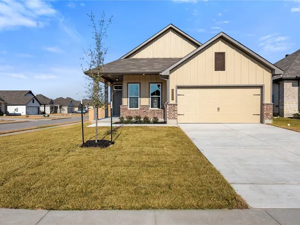 2220 Amber Ct, Bryan, TX 77807