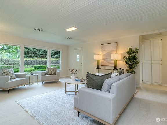 5th image of 830 Wallowa Drive