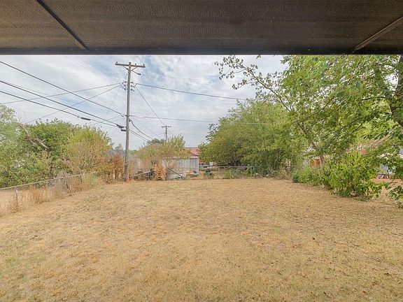4th image of 415 SE 54th St