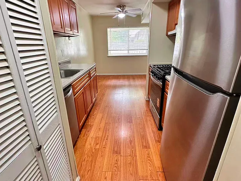 154 Storm Dr — Photo 5