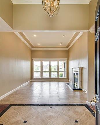 3rd image of 813 Kleberg Ct