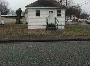 20 Plant St, Penns Grove, NJ 08069