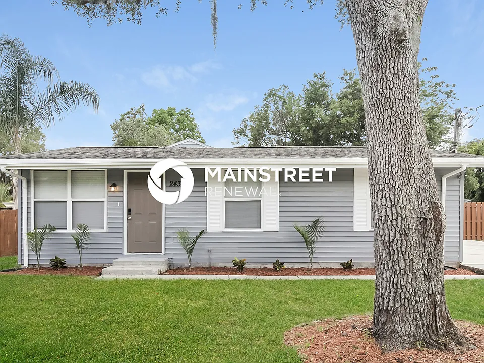 243 Plumosa Rd