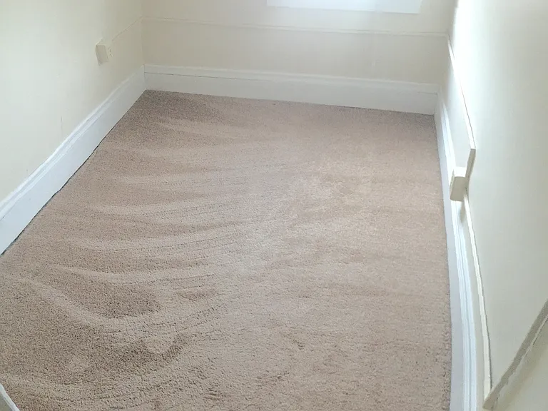2413 Dupont Ave S #3 — Photo 5