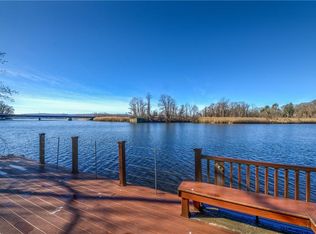 55 Old Albany Post Rd, Ossining, NY 10562