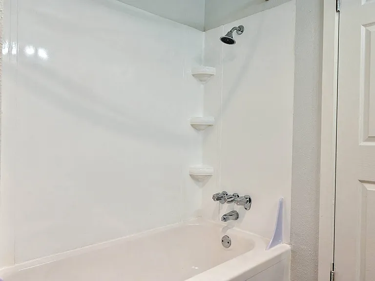 The Ridge at Bellevue — Photo 23