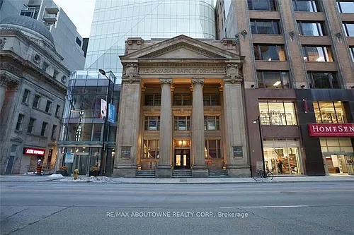 197 Yonge St #1811 Photo 1