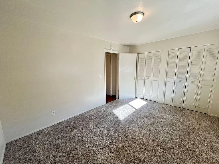 3022-3024 W Bijou St — Photo 10