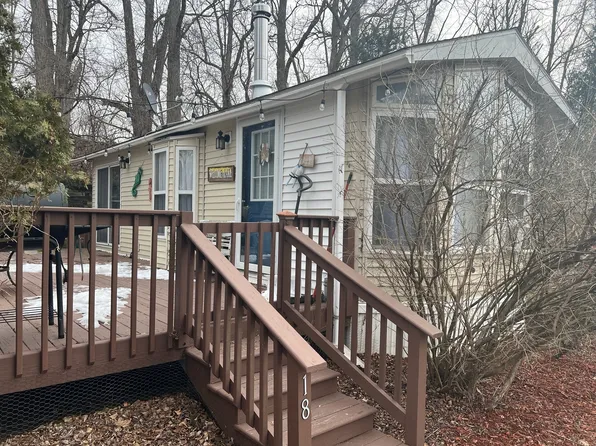 1009 Bay Rd Lot 18, McHenry, IL 60051