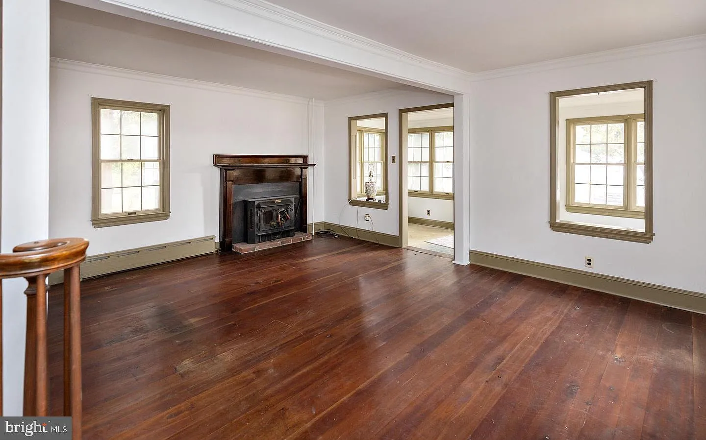 2 bed, 1.0 bath, 1584 sqft, $2,150 — Photo 2