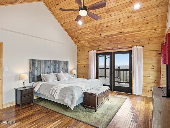 14th image of this home