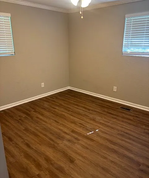 137 Hickory Ave — Photo 13