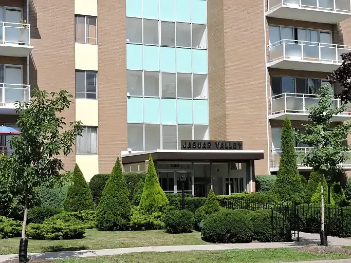 1 bed, 1.0 bath, $1,850 — Photo 3