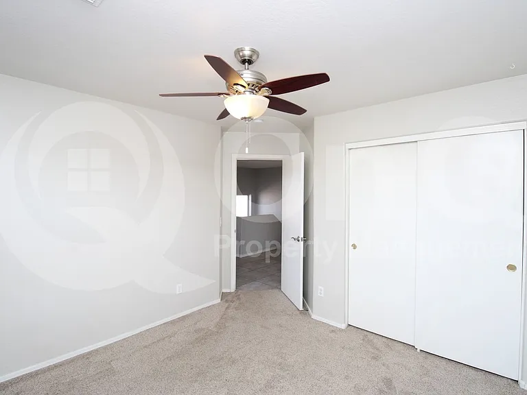 4520 E Glenhaven Dr — Photo 15