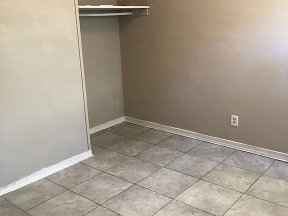 4th image of 4613 Portsmouth Ave