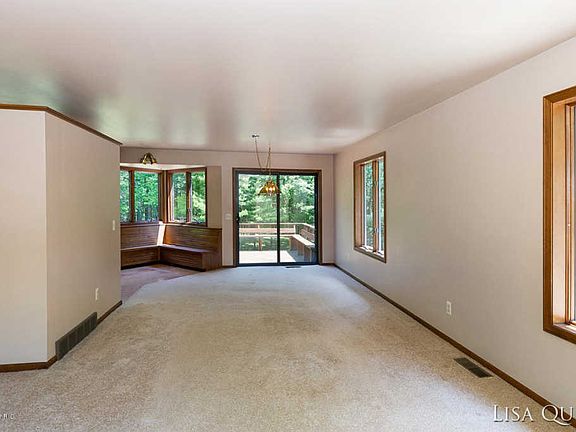 5th image of 5500 Sunfish Lake Ave NE
