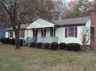 3800 Windcry Dr, Chester, VA 23831