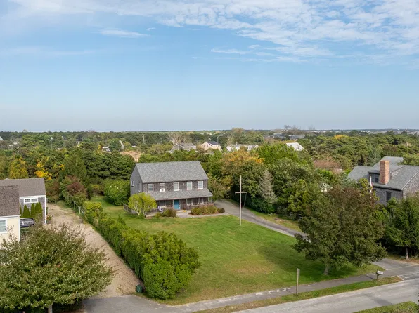 23A Daffodil Ln, Nantucket, MA 02554