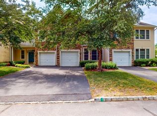 17 Amber Dr, Old Bridge, NJ 08857