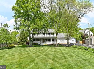 8734 Scott St, Springfield, VA 22153