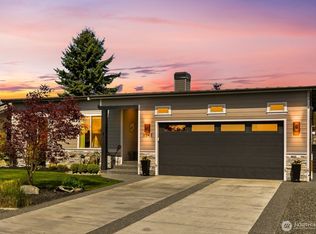 8248 Cowichan Rd, Blaine, WA 98230