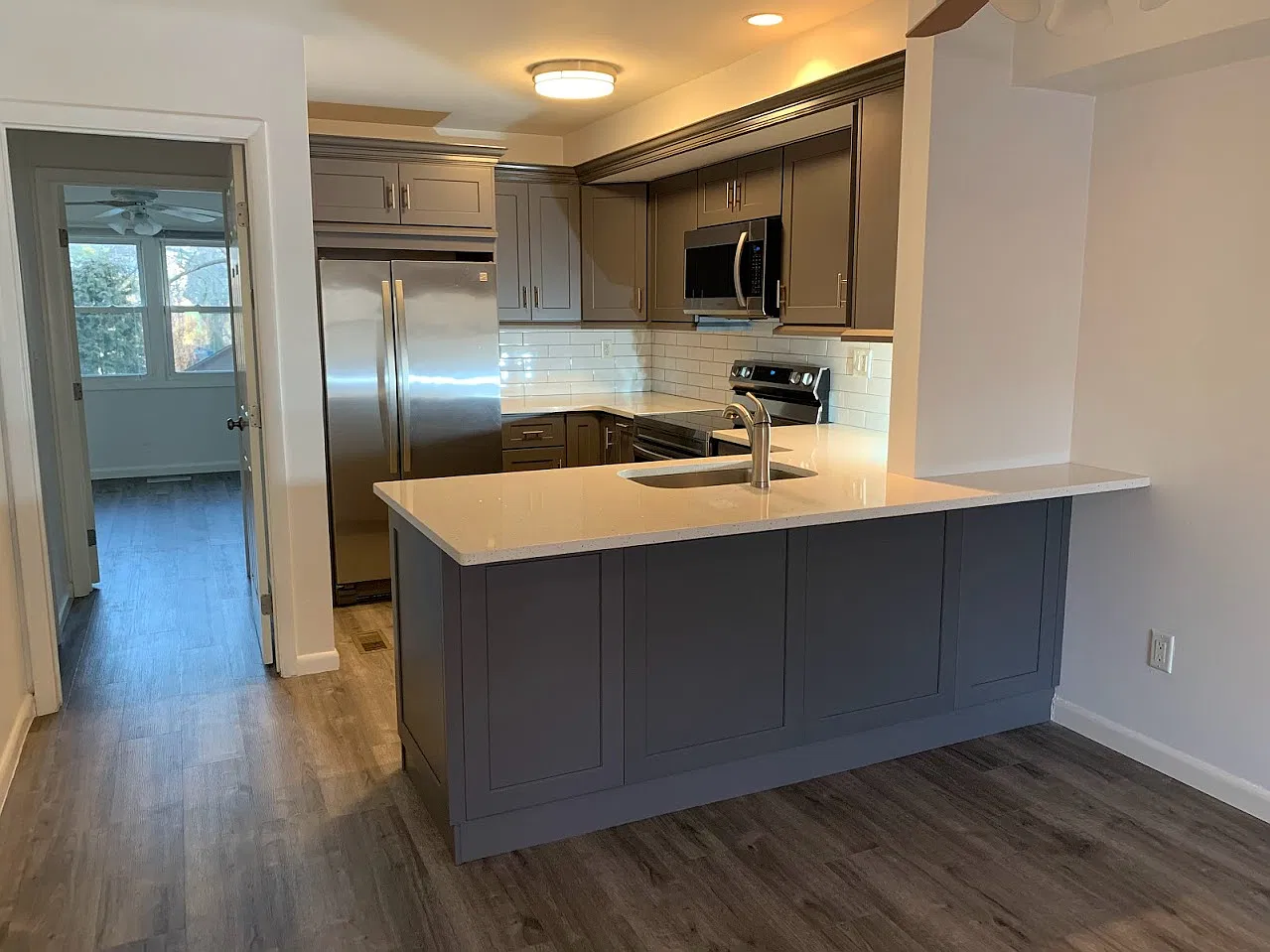 1 bed, 700 sqft, $1,950 — Photo 4