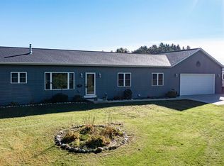 N4670 County Rd E, Ogdensburg, WI 54962