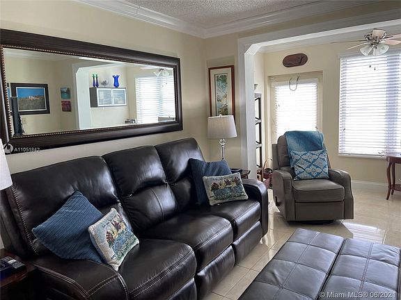 4th image of 2701 Sunrise Lakes Dr E APT 108