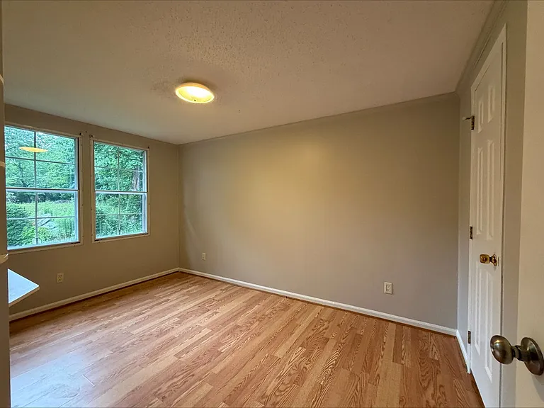 2761 Penny Park Dr — Photo 16