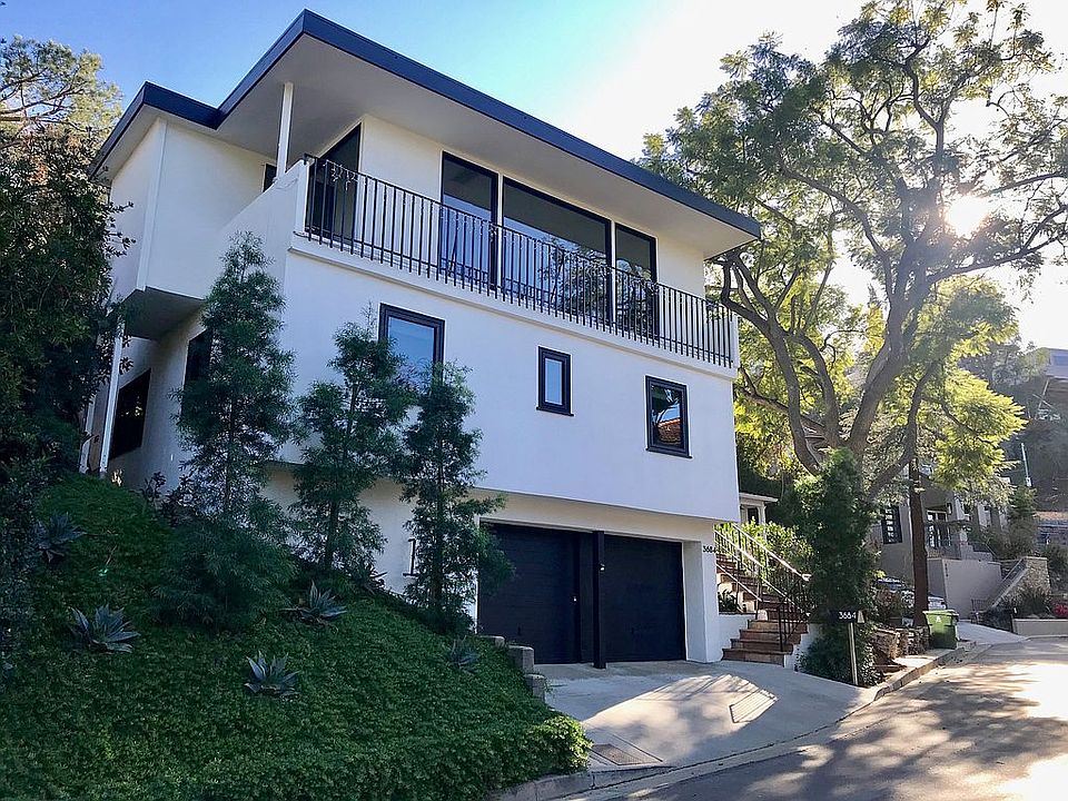 2nd image of 3684 Buena Park Dr