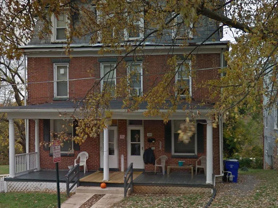 271 S Prospect St #11