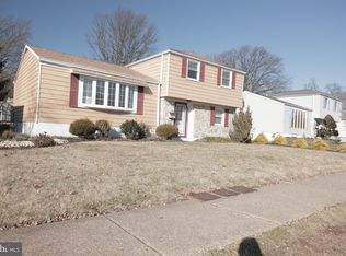 9708 Walley Ave, Philadelphia, PA 19115