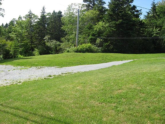 3rd image of 7048 Highway 3