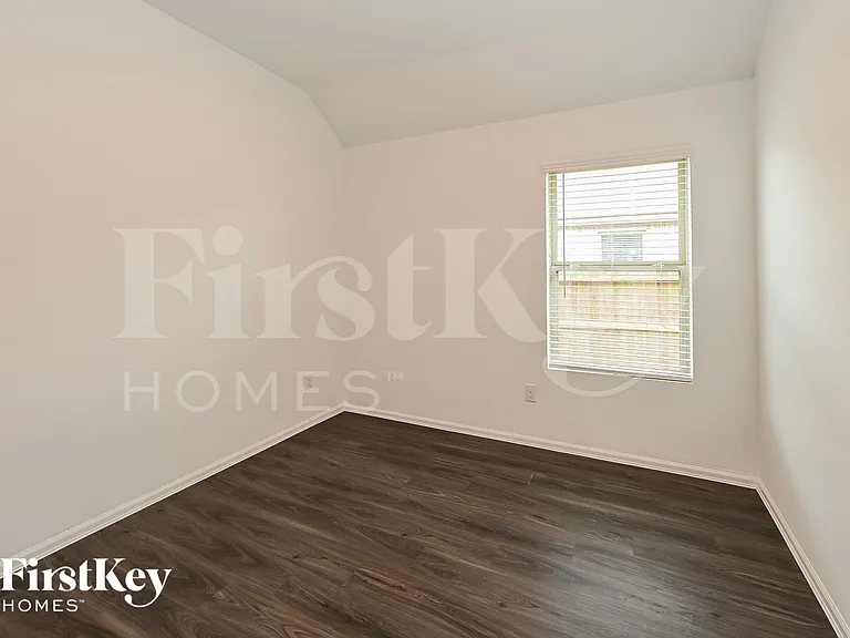 5228 Pine Pass Dr — Photo 13