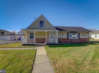 8214 Glen Ct, Jessup, MD 20794