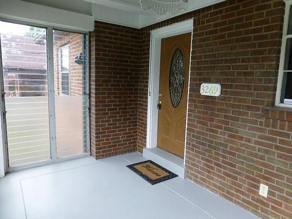 2nd image of 3269 Hanna Ave