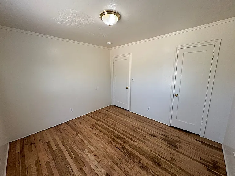 1216 N Conyer St — Photo 10