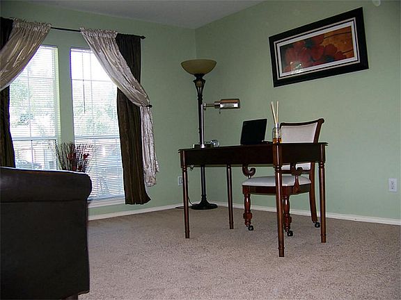 5th image of 7302 Autumn Aspen Ln