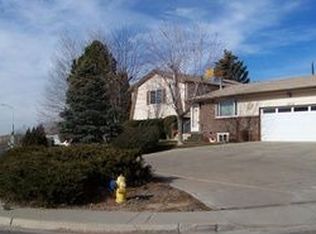 1608 E 30th St, Farmington, NM 87401