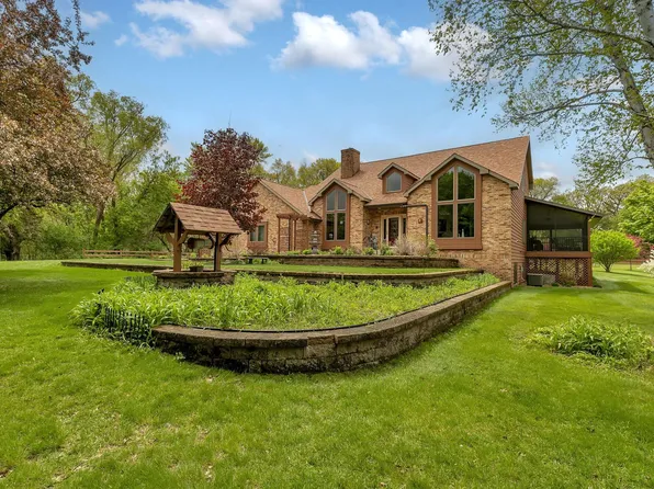 4457 Farmdale Cir, Saint Cloud, MN 56301