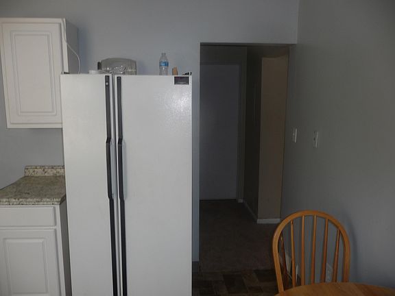 3rd image of 546 Greenfield Ave #1PITTSBURG